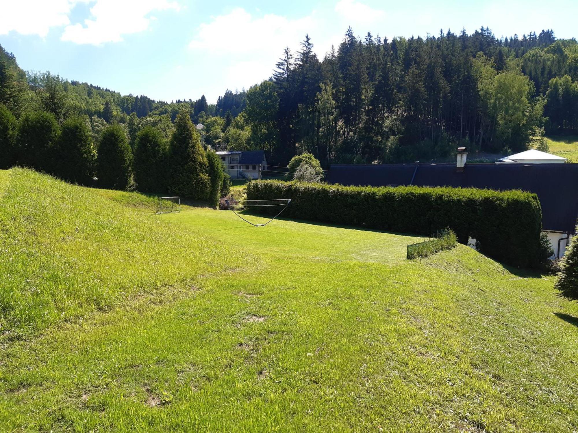 Chalupa V Haraticich Jablonec nad Nisou Exterior photo