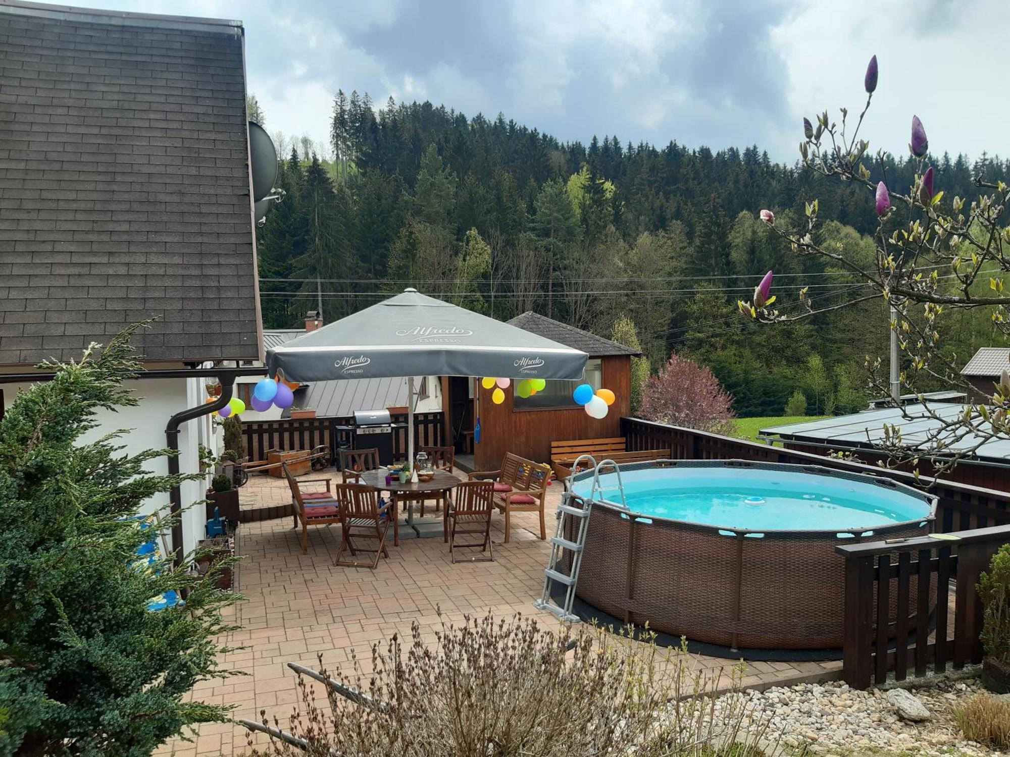 Chalupa V Haraticich Jablonec nad Nisou Exterior photo